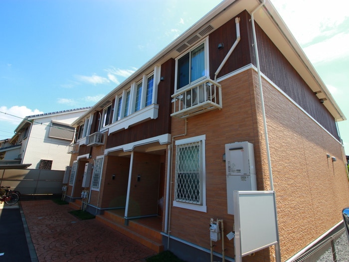 グランディオーソⅠの物件外観写真