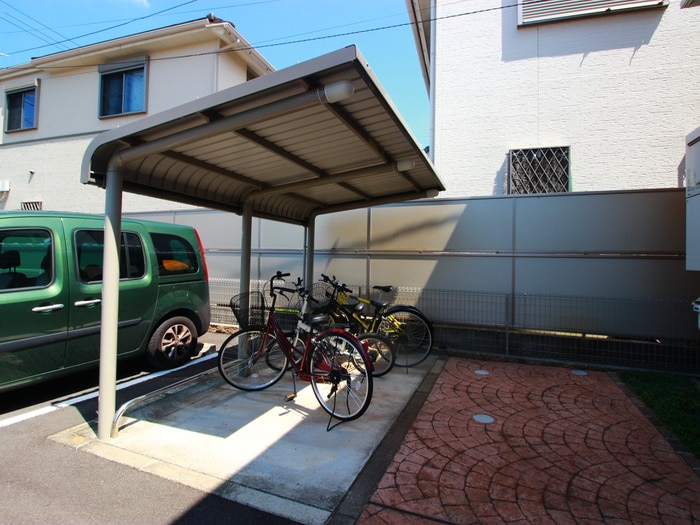 グランディオーソⅠの物件外観写真