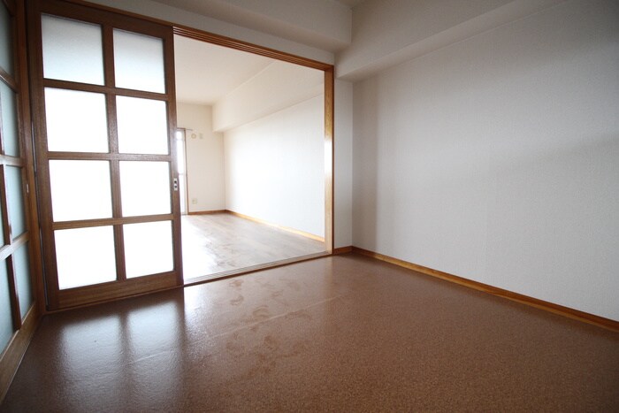 サンヨウハイネスの物件内観写真