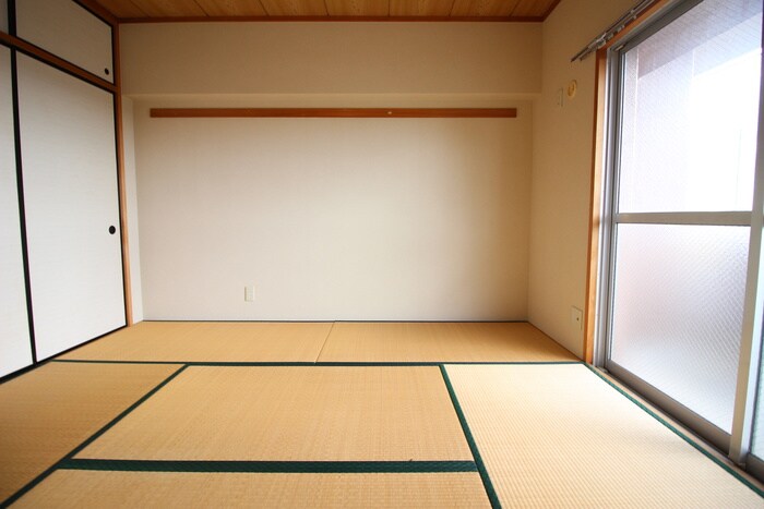 サンヨウハイネスの物件内観写真