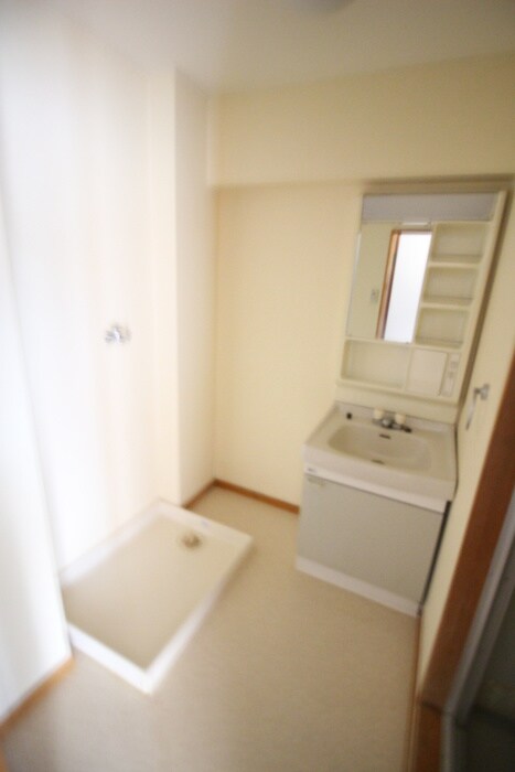 サンヨウハイネスの物件内観写真