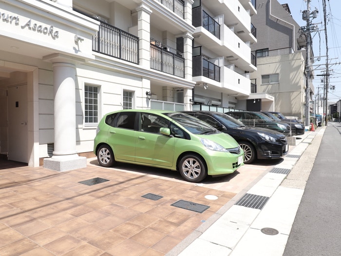 メイプルコート朝岡の物件外観写真