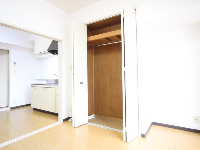 メゾンドベールの物件内観写真