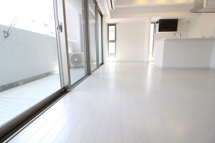 FIRST　RESIDENCE　SAKAEの物件内観写真