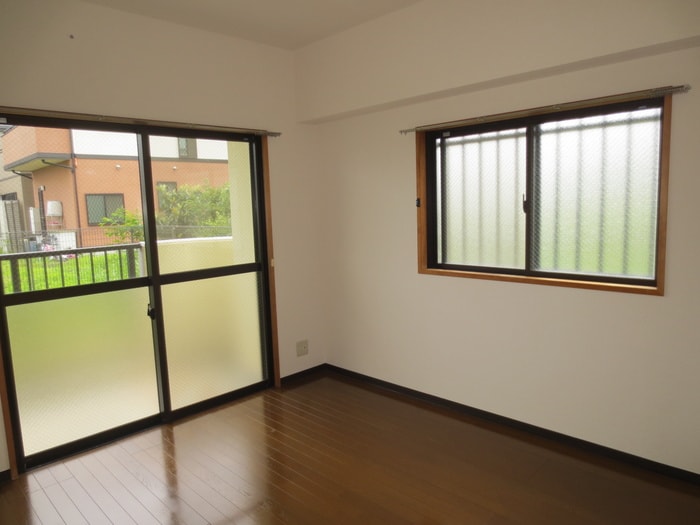 サニーコート神領の物件内観写真