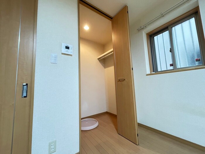 アムール丸山の物件内観写真