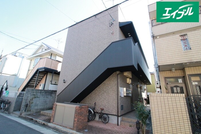 エクシア道徳の物件外観写真