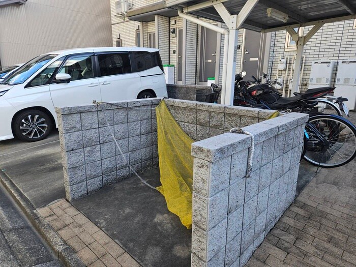 グレーシア中郷Aの物件外観写真