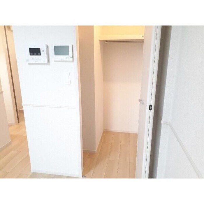 アスセーナ　並木の物件内観写真