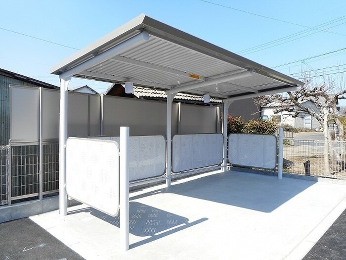 カルメーラの物件外観写真