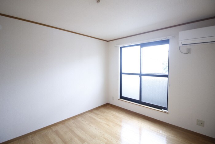 グランピエールの物件内観写真