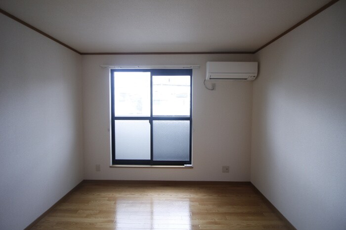 グランピエールの物件内観写真