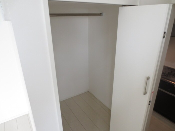 アペラシオン鳥羽見の物件内観写真