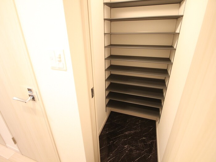 S-RESIDENCE金山三丁目の物件内観写真