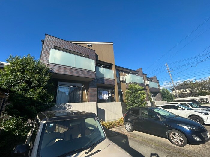 エスペランス勝川の物件外観写真