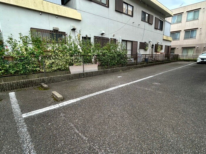 パレスルージュの物件外観写真