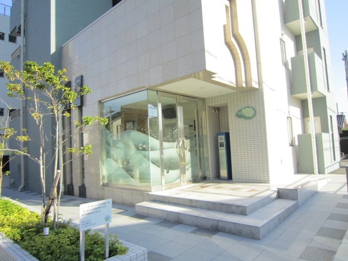 パラシオン西新の物件外観写真