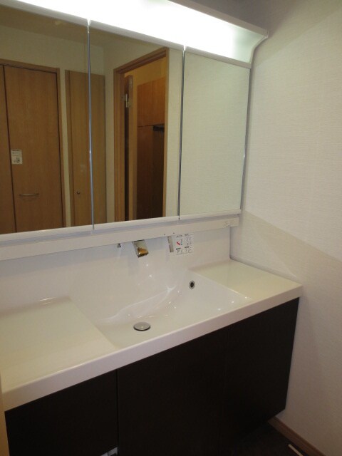 パラシオン西新の物件内観写真