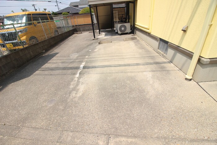 １１るー６ｉの物件外観写真