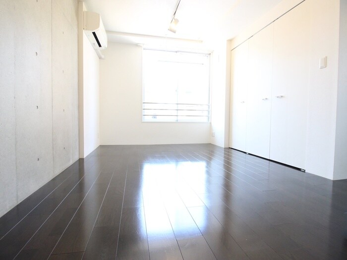 quador桜山の物件内観写真