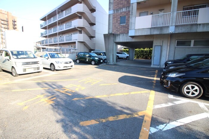 エステートＮＯＢの物件外観写真