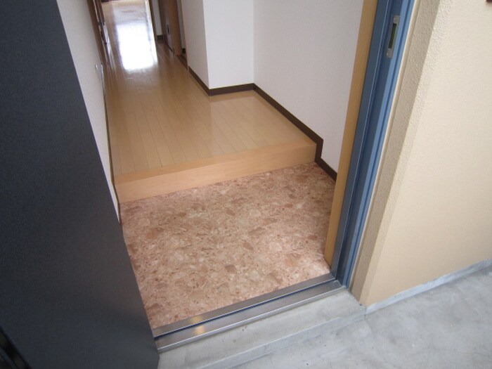 エメラルドホームの物件内観写真