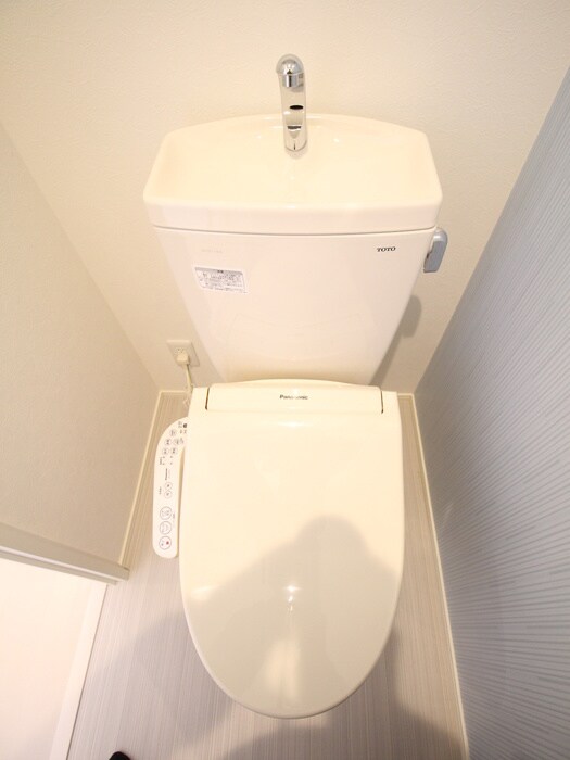 ロイヤルクレスト天塚町の物件内観写真