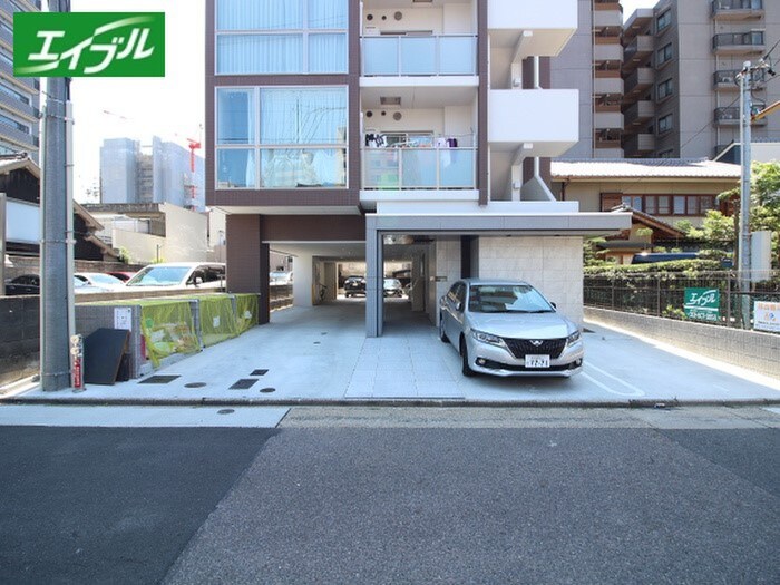 BERG IZUMIの物件外観写真