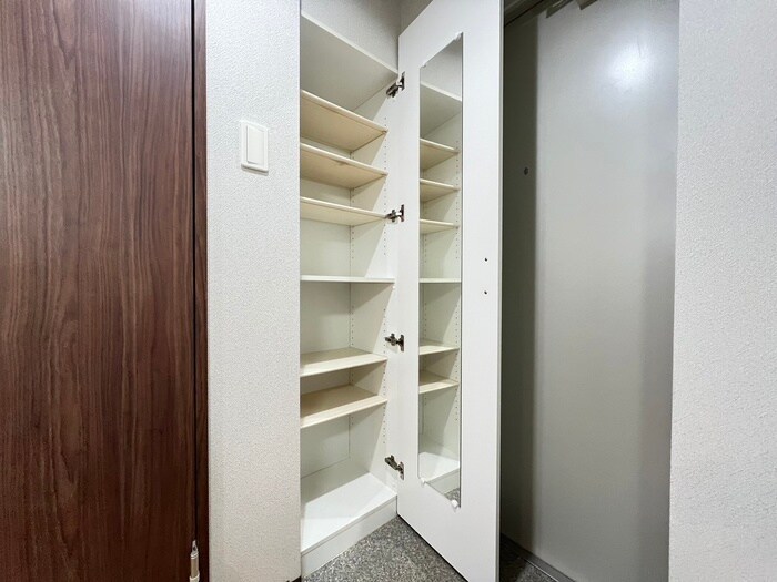 セレスティアル大曽根の物件内観写真