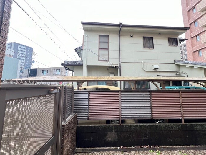 セレスティアル大曽根の物件内観写真