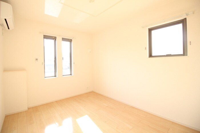 サニー本星の物件内観写真