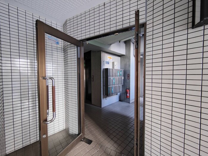 板柳ビルの物件外観写真