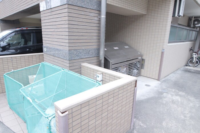 ア－ルズタワ－池下西の物件外観写真