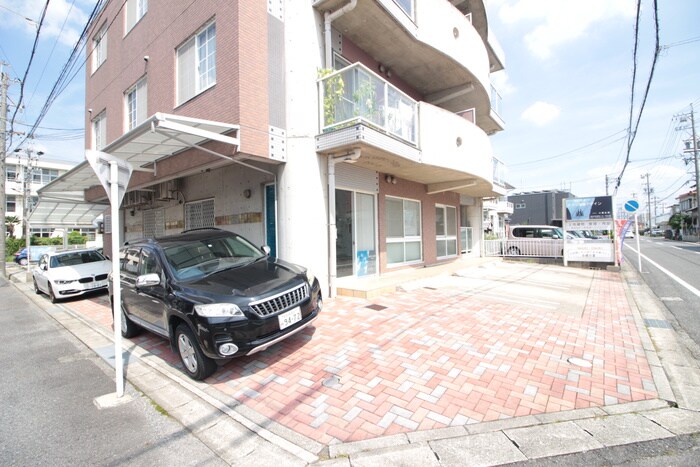 ガウディオグリの物件外観写真