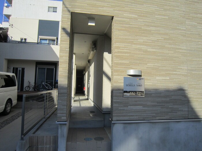 LEXELLA　SAKOの物件外観写真