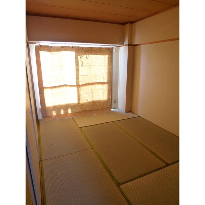 ドミール英の物件内観写真