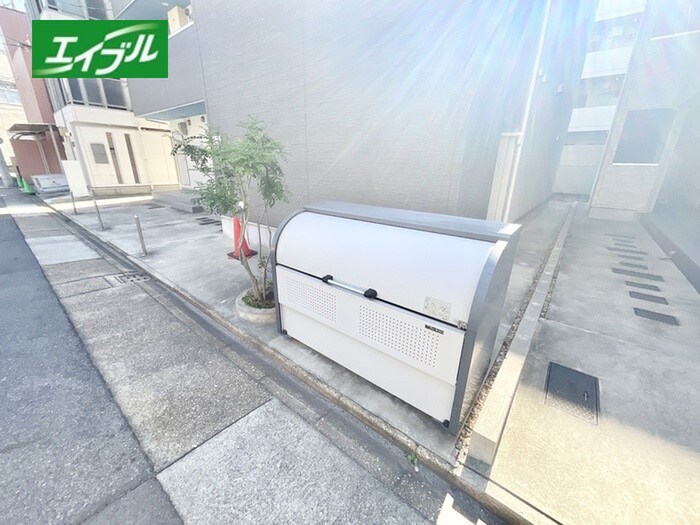 T.A明前町A棟の物件外観写真