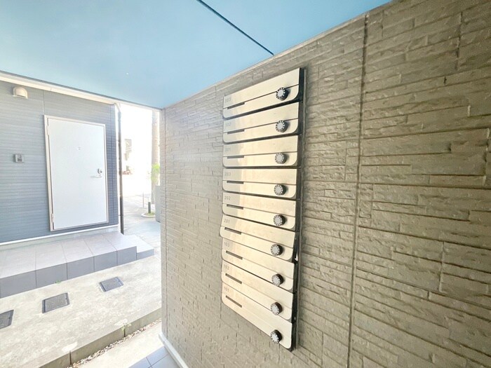 T.A明前町A棟の物件外観写真