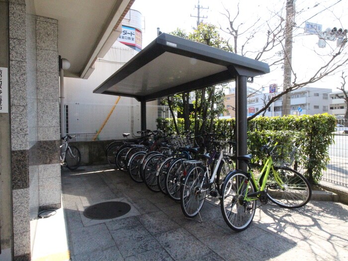 シーズンコート塩釜駅前の物件外観写真