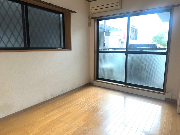 エクスランス月見坂の物件内観写真