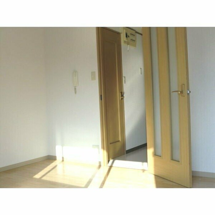 エクスランス月見坂の物件内観写真