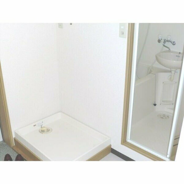 エクスランス月見坂の物件内観写真