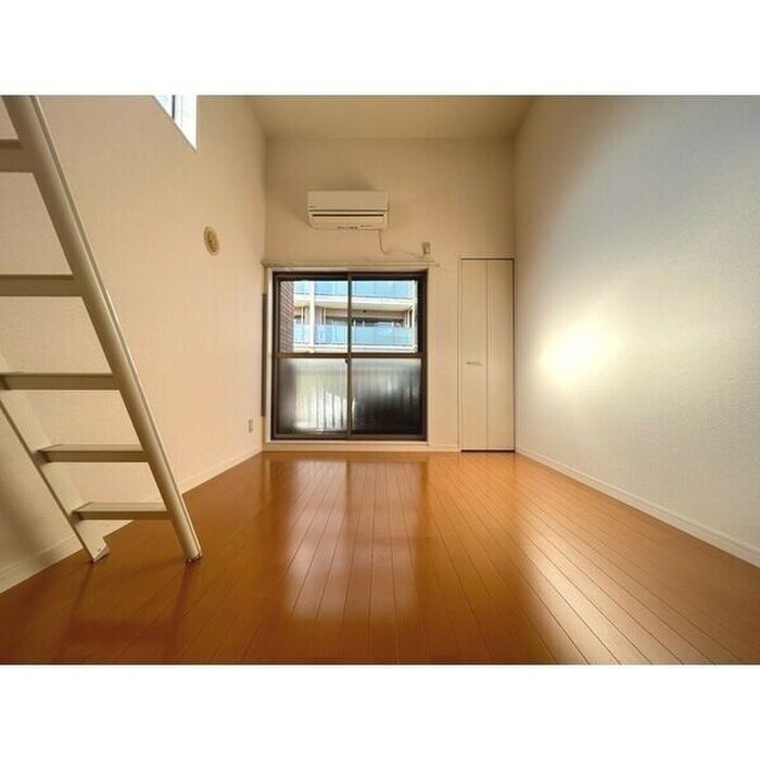 プティ　オランジュの物件内観写真