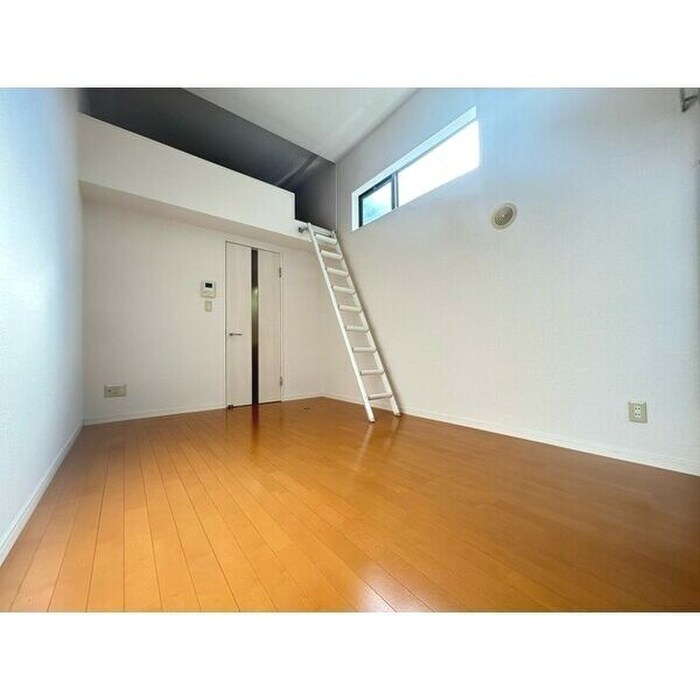 プティ　オランジュの物件内観写真