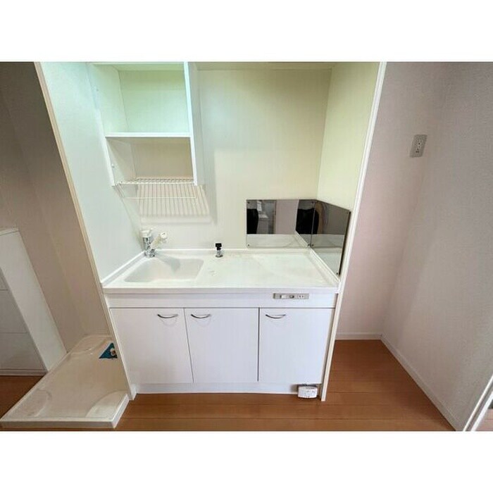 プティ　オランジュの物件内観写真