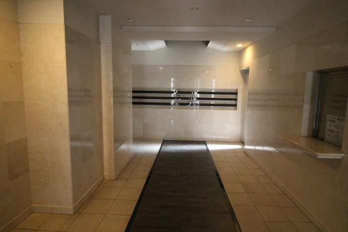 ﾌﾟﾚｻﾝｽ鶴舞ｸﾞﾘｰﾝﾊﾟｰｸ(1106)の物件外観写真