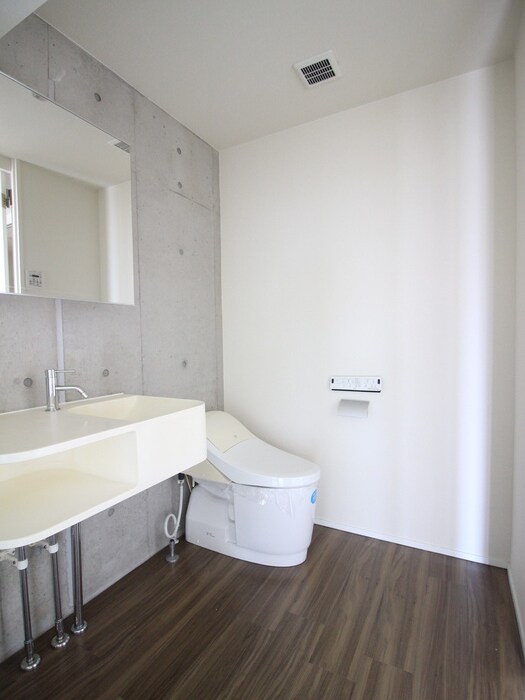 コレクション名駅Ⅲの物件内観写真