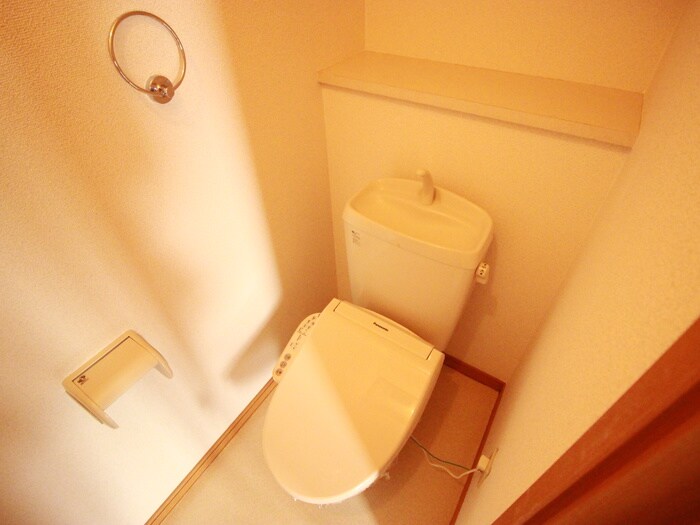 ａｍｏｒｅ富塚の物件内観写真