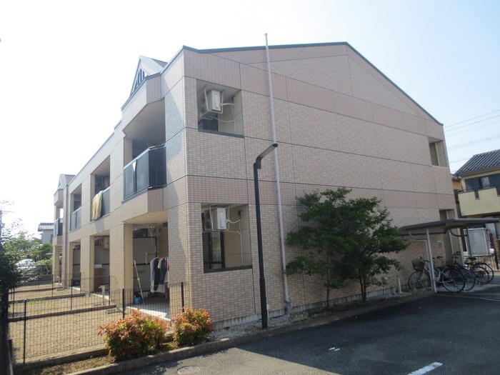 ジョイ　パティオの物件外観写真