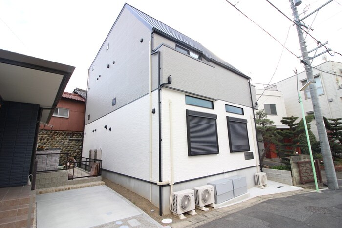 メゾン・ド・ルポの物件外観写真